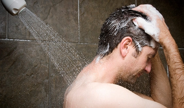 El tiempo ideal al bañarse, según los dermatólogos