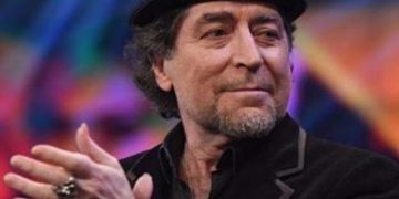 Joaquín Sabina estable y en observación tras operación