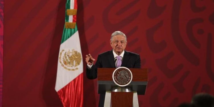 AMLO vuelve a presentar iniciativa para eliminar fuero presidencial