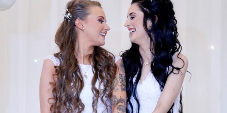 Irlanda del Norte celebra la primera boda entre mujeres