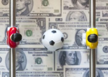Incluirían al fútbol entre las actividades vulnerables para lavado de dinero