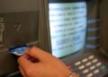 Bancos operan con pocas sucursales por paro de mujeres