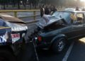 Joven ebrio choca contra patrulla y atropella a dos mujeres policías
