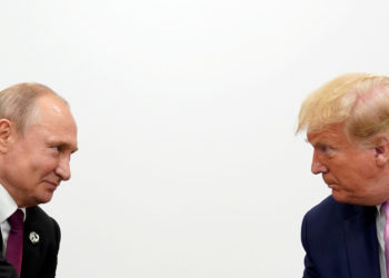Putin y Trump valoran mayor interacción contra la pandemia