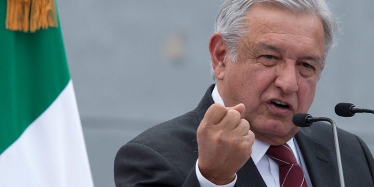 Ante crisis por coronavirus AMLO destaca apoyo de Slim, Coppel y Larrea