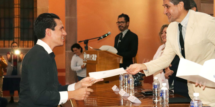 UASLP graduó a 8va generación de especialistas en Clínica Avanzada