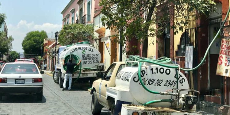 En plena pandemia Interapas deja sin agua al Centro Histórico