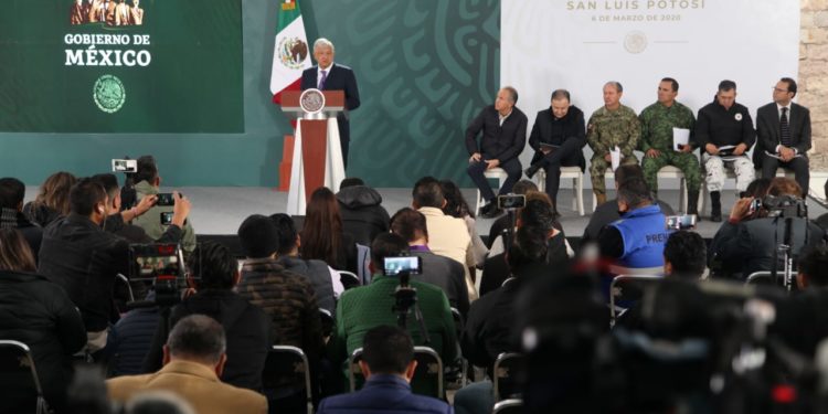 Hospital Central será el primer Instituto de Especialidades del INSABI: AMLO