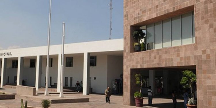 Capacita Ayuntamiento en acciones contra coronavius
