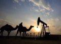 Arabia Saudí utiliza el precio del petróleo para golpear a Rusia y Moscú responde