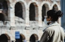 Italia; hasta cinco años de cárcel a quienes violen cuarentena
