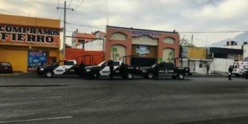 Matan a un niño y dos adultos en motel de Monterrey