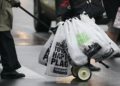 Nueva York también prohíbe utilizar bolsas de plástico