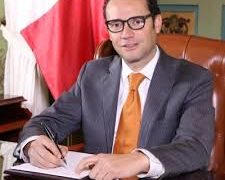 Xavier Nava Palacios rinde protesta como vicepresidente de la CONAMM