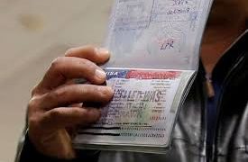 EU suspende la entrega de visas comunes en todo el mundo por pandemia
