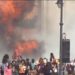 Explotan 4 bombas molotov en Palacio Nacional durante marcha en CDMX