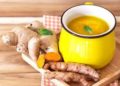 El té de cúrcuma y jengibre fortalece el sistema inmunológico