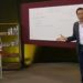 Gobernador de Veracruz imparte clases por televisión estatal