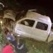 Nueve muertos después de caer camioneta en un barranco