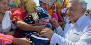 Pandemias no nos harán nada: AMLO