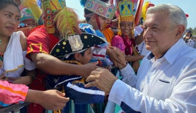 Pandemias no nos harán nada: AMLO