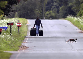 Estados Unidos cierra su frontera con Canadá