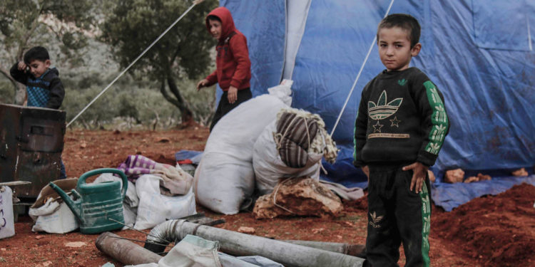 Casi cinco millones de niños nacidos en Siria solo conocen la guerra