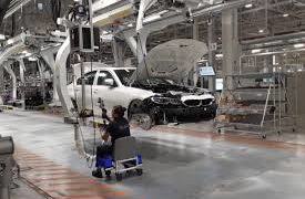 BMW y GM paran motores