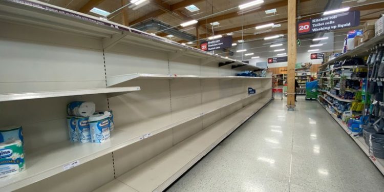 El mercado negro de papel de baño por el Coronavirus