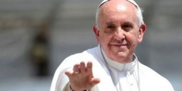 Papa Francisco da la bendición Urbi et Orbi por Covid-19