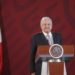 Convocaré a besos y abrazos en el Zócalo cuando termine emergencia: AMLO