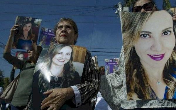 Detienen a presuntos asesinos de Abril Pérez Sagaón