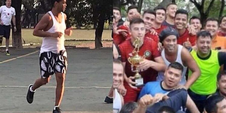 Ronaldinho juega al fútbol en la prisión
