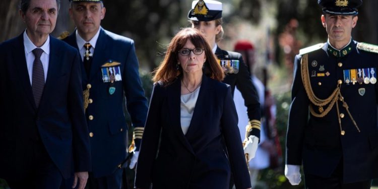 Ekaterini Sakellaropoulou, primera presidenta de Grecia