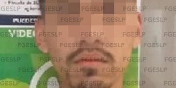 Es detenido en flagrancia con dosis de cristal