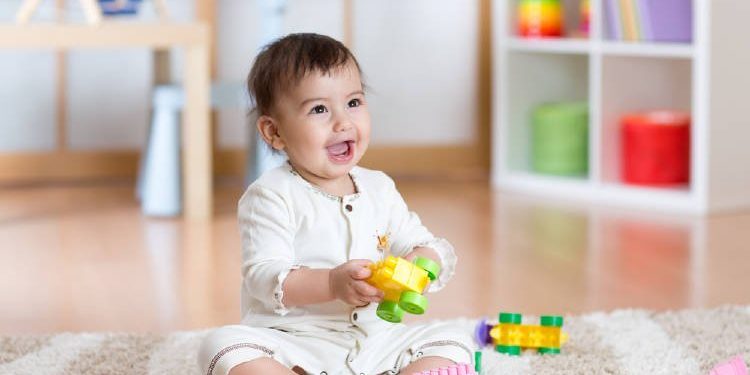 Así afecta el confinamiento a los bebés