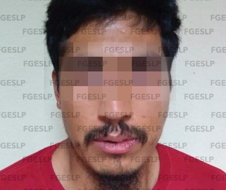 Sujeto golpea a mujer e intenta huir tomando de rehén a un niño