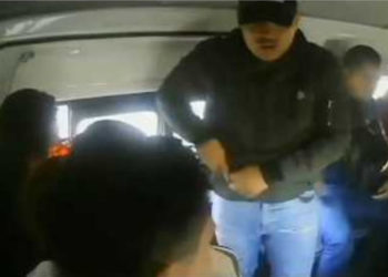#VIDEO “La chamba es la chamba”, dice asaltante de combi en plena contingencia