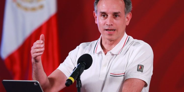 Llegará a México cargamento de insumos médicos: López-Gatell