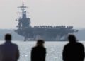 1,081 marineros dan positivo al coronavirus en portaaviones francés