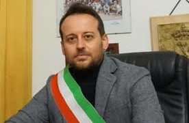 Alcalde de Delia, Italia a quienes evaden cuarentena: ¿En serio tienen alguna neurona en la cabeza?