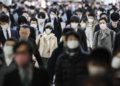 Japón vive primer fin de semana bajo estado de emergencia