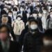 Japón vive primer fin de semana bajo estado de emergencia