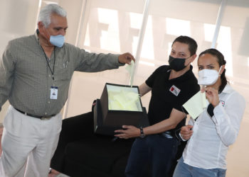 En Bocas se recibe donación de 900 cubrebocas