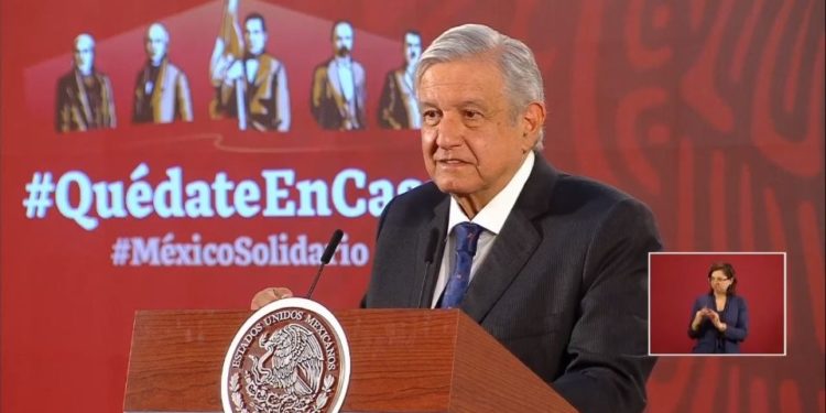 AMLO donará su aguinaldo para combatir la pandemia