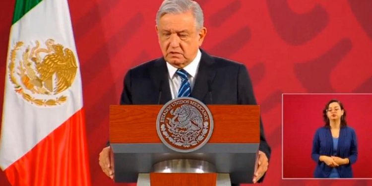 AMLO reconoce caída del 1.6 por ciento de la economía de México