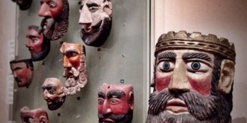 Colección de máscaras de la Danza de Moros y Cristianos