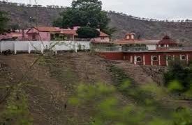 La casa rosa, la mansión que “El Chapo” construyó para su mamá