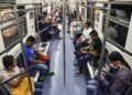 Mexicanos se niegan a usar cubrebocas en el Metro