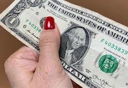 El dólar hoy 4 de Abril $24.3471 pesos
